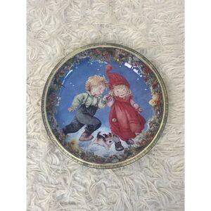 Pictura Vintage Oval Tray Christmas Winter Children Dancing Sweden metal Bowl